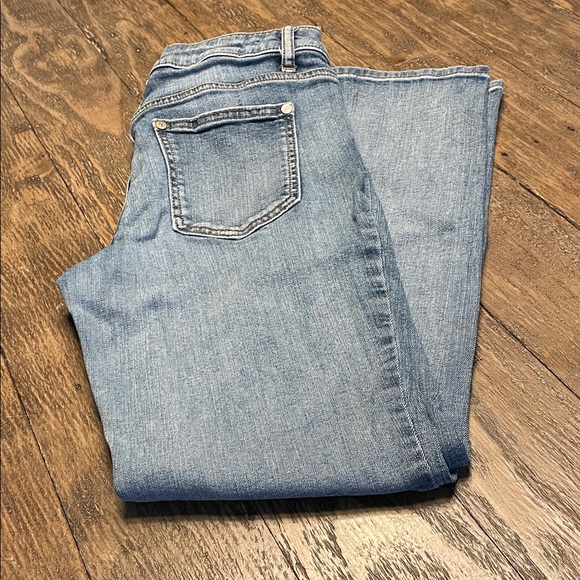 Simply Vera Vera Wang Women's Jeans Size 4 Straight - Picture 1 of 3